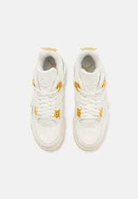 Air Jordan Retro 4 Metallic Gold